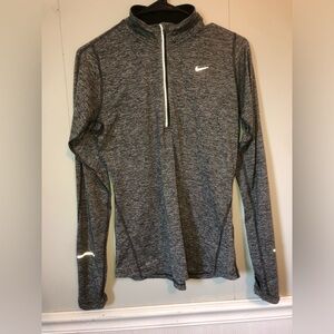 Nike Women Dri Fit Gray Thumbhole Dry 1/2 Zip Element Running Small